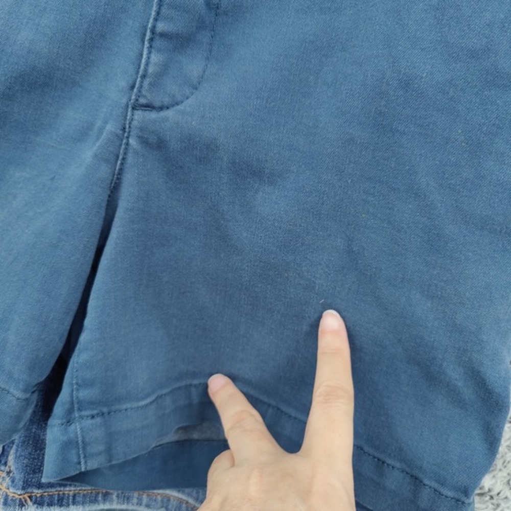 Kut‎ from the Kloth 1822 Denim Womens Casual Shorts Lot 2 Size 4 Blue Distressed - Picture 9 of 16